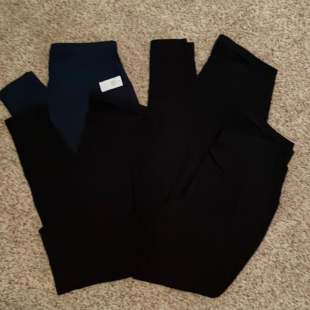 Old Navy Maternity Leggings Lot
